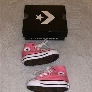 Toddler Classic Chuck Taylor Converse- Pink